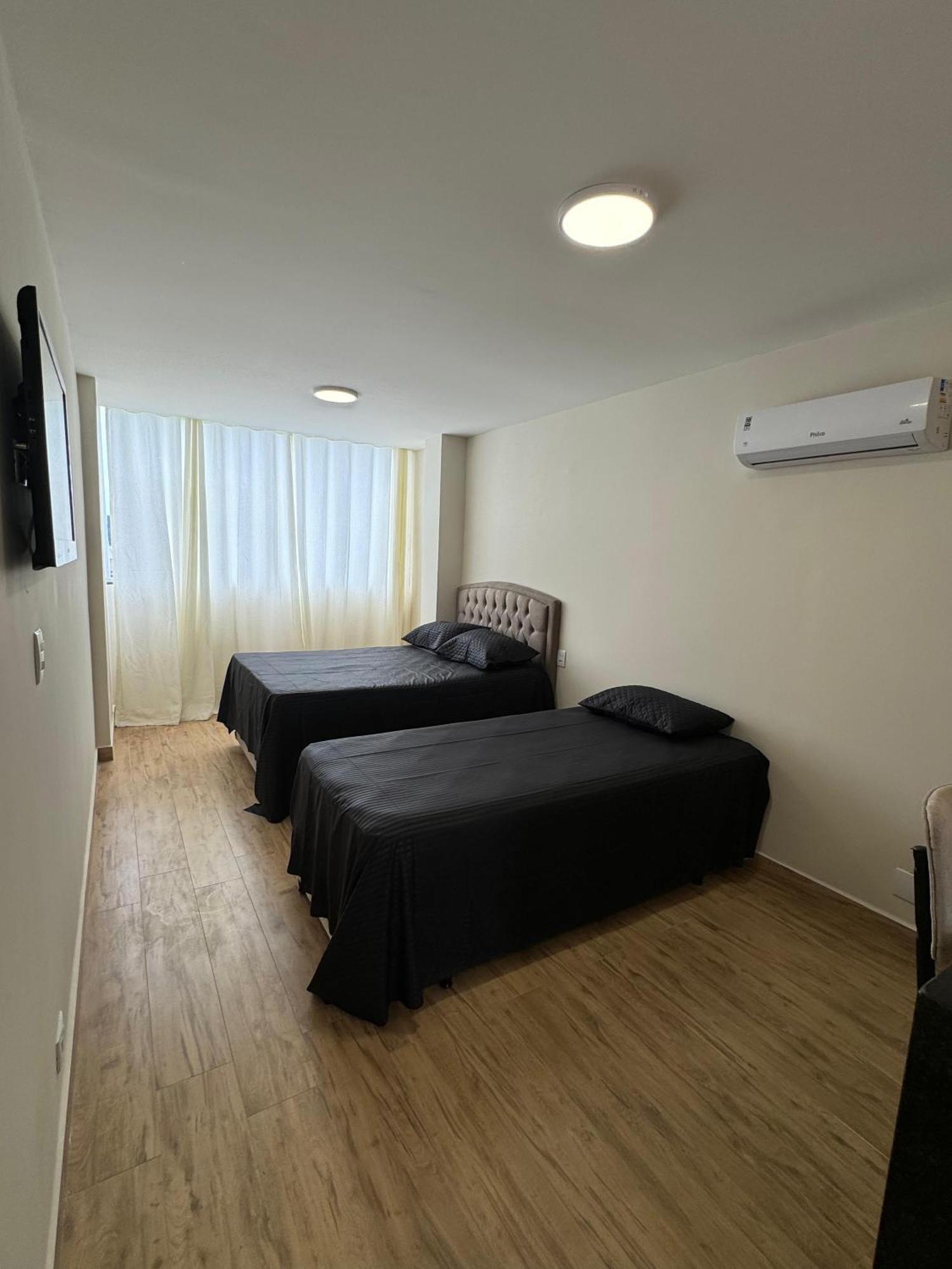 Kitnet Pitangueiras Boulevard * Guaruja