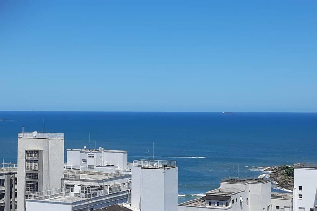 Kitnet Pitangueiras Boulevard *